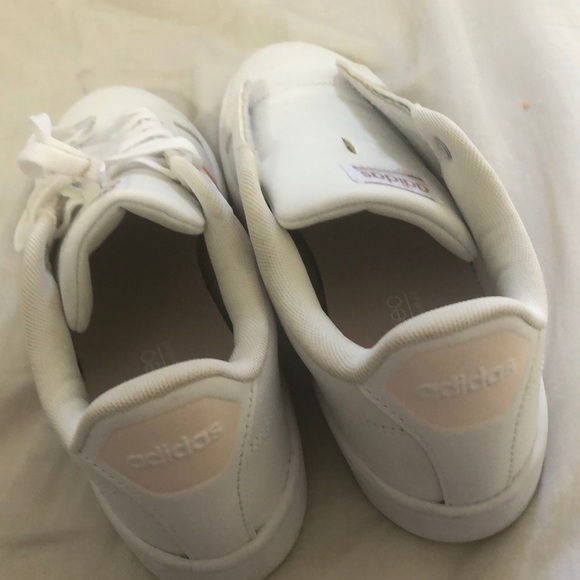 Adidas - Picture 2 of 2